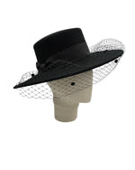 Carica l&#39;immagine nel visualizzatore di Gallery, Melania con veletta
